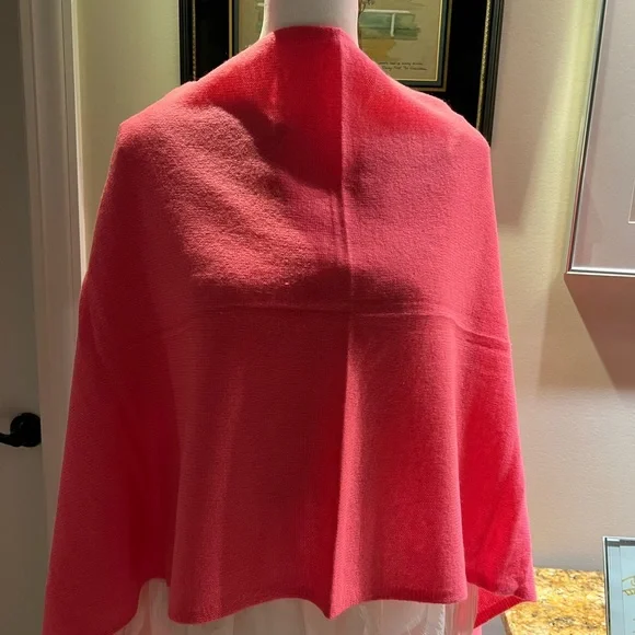 100% Cashmere Poncho/Scarf/Wrap by Claudia Nichols - Picture 3 of 8